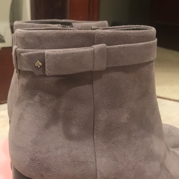Kate Spade! Madelaine Hare Grey Strap Heeled Suede Booties NWT/NIB! - Picture 4 of 16